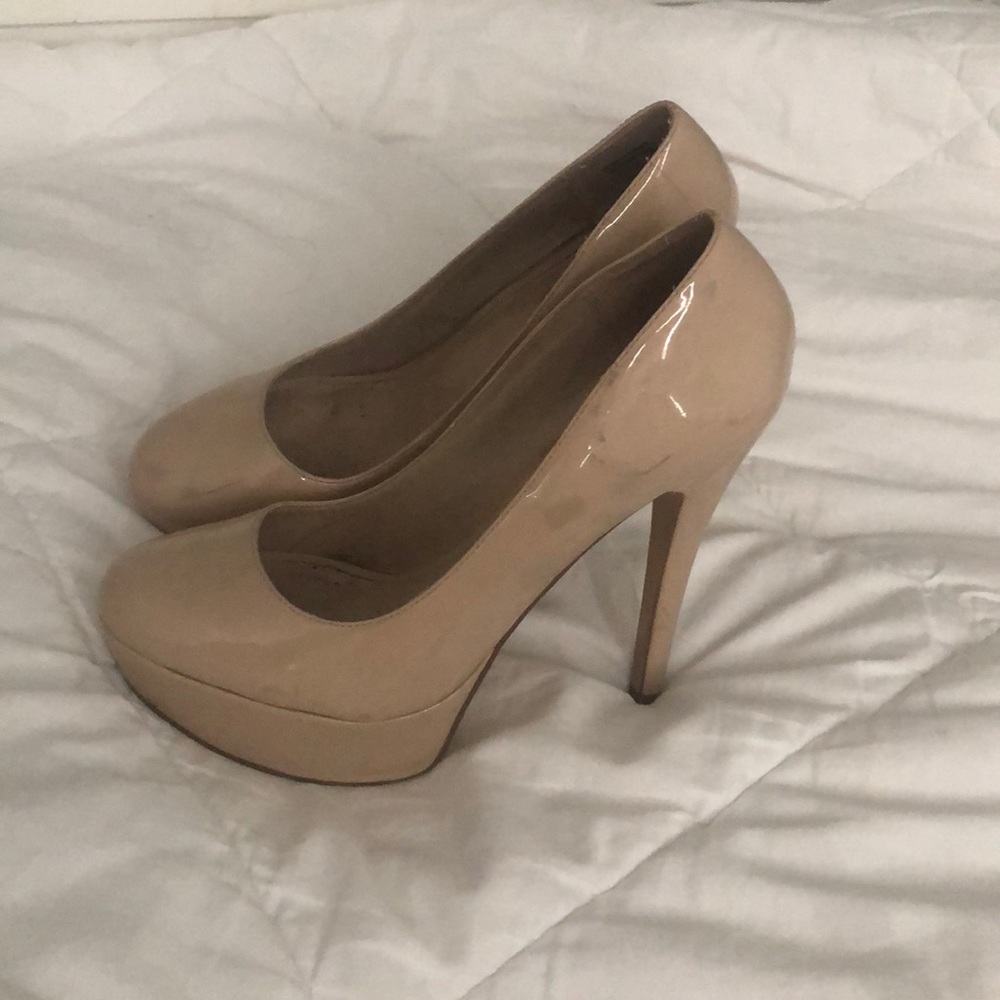 Aldo nude platform heels!